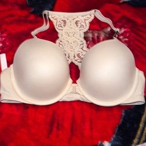 Brand new push up bra from VS!